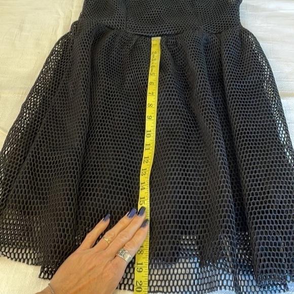Rue 21 black mesh sleeveless dress puffy layered skirt fitted scoop neck midi - Picture 9 of 10